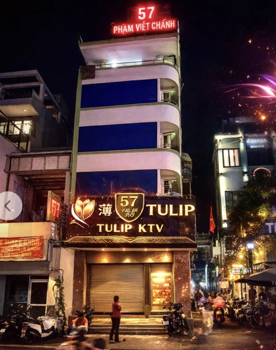 Lotus Restaurant 店面